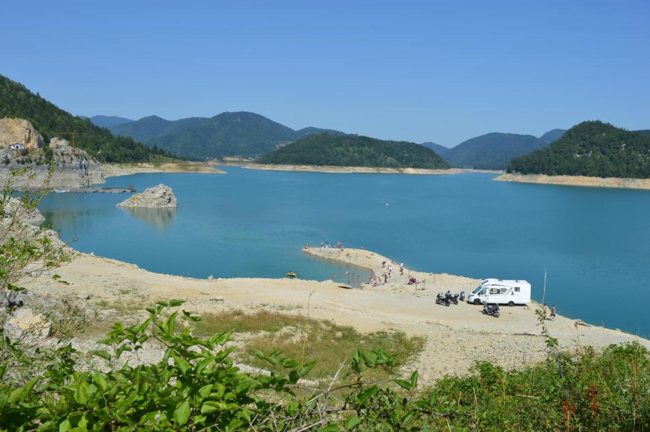 Apartmani Suncani Breg Tara มิโตรวัค ภายนอก รูปภาพ
